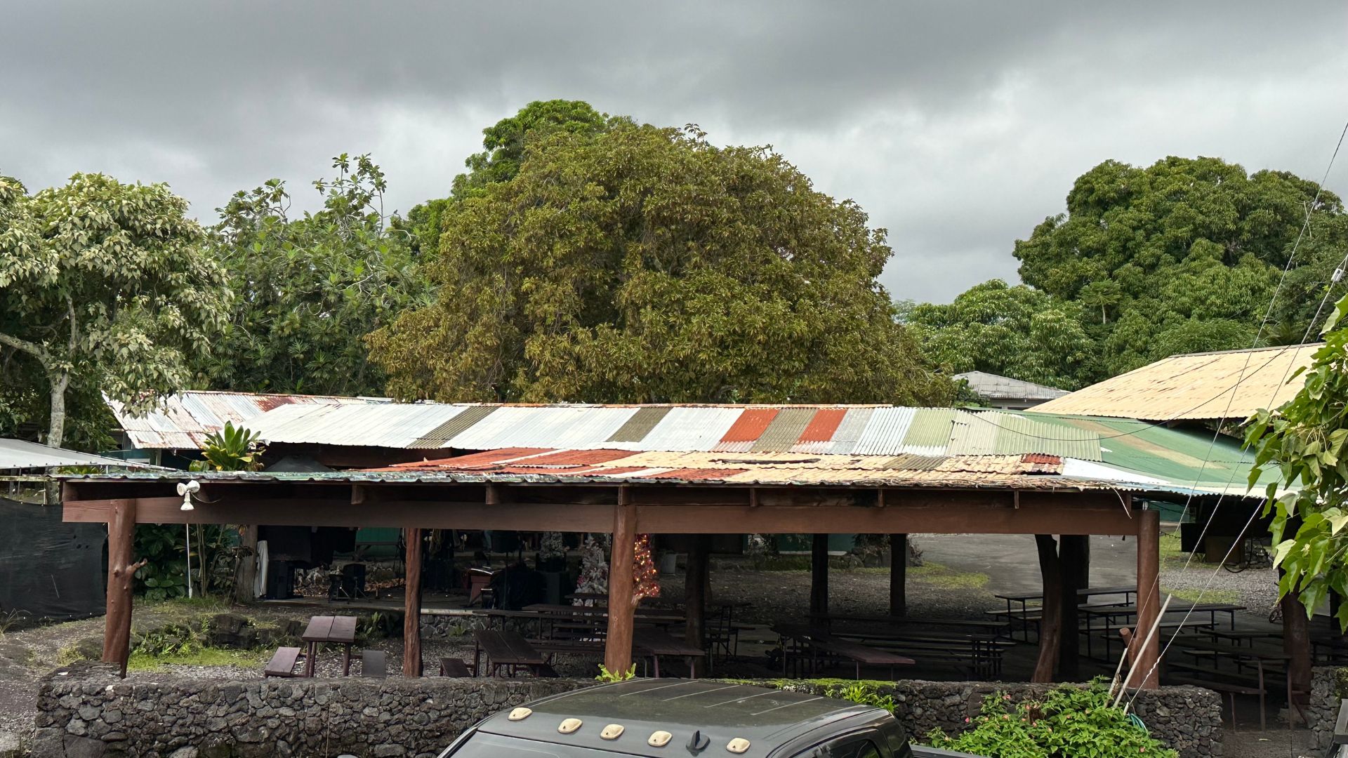 New Roof for Uncle Robert's Awa Club Kalapana TBH
